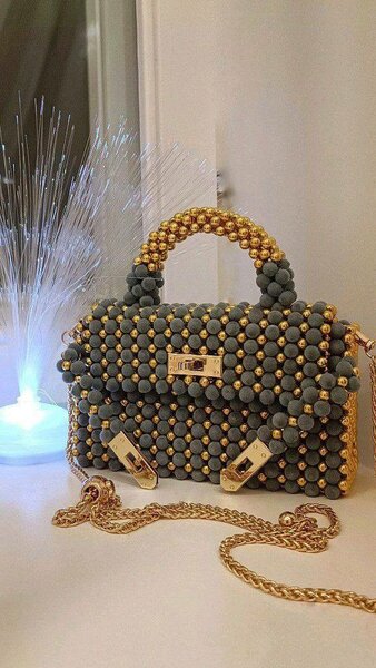 Sac perlé élégant à bandoulière