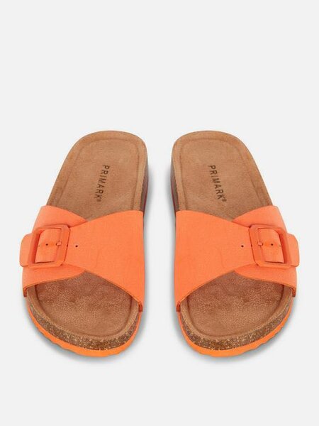 PRIMARK And Fashion Nova