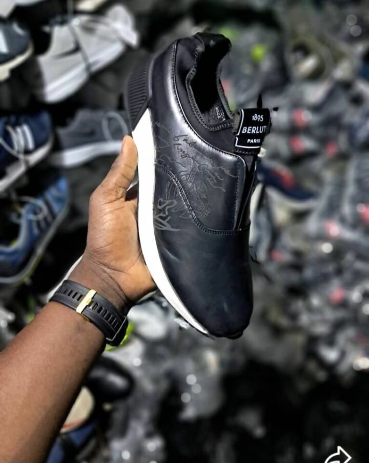 Chaussures en cuir BERLUTI