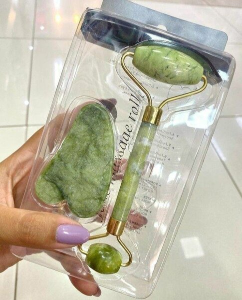 Rouleau de Jade et Gua Sha