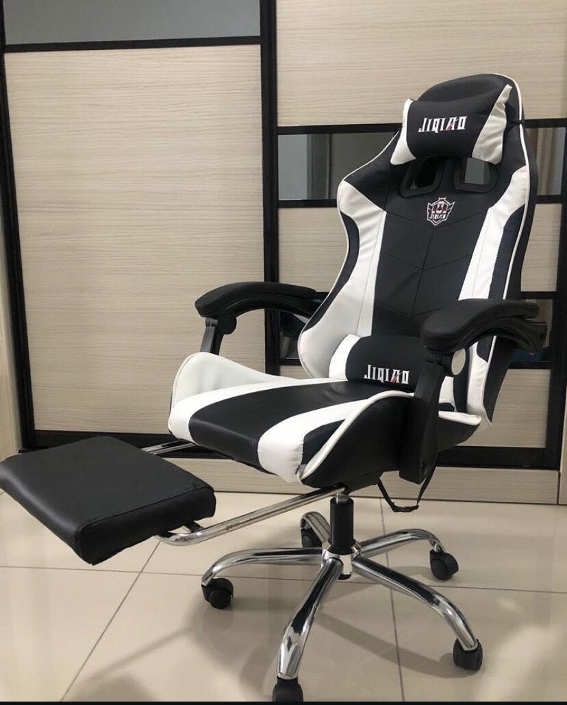 Gaming chair