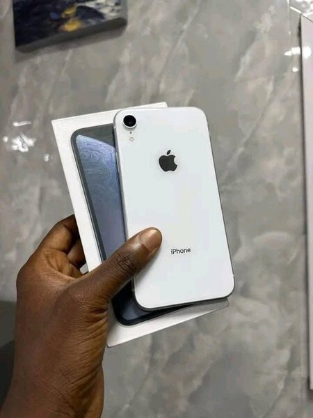 iPhone XR Blanc