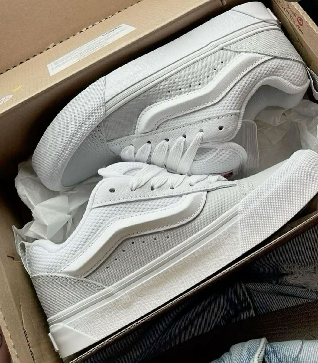 Stylish Unisex Sneakers