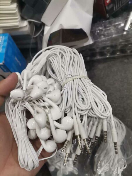 Best quality handsfree pack of 5 pieces