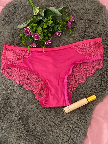 Culotte dentelle femme élégante