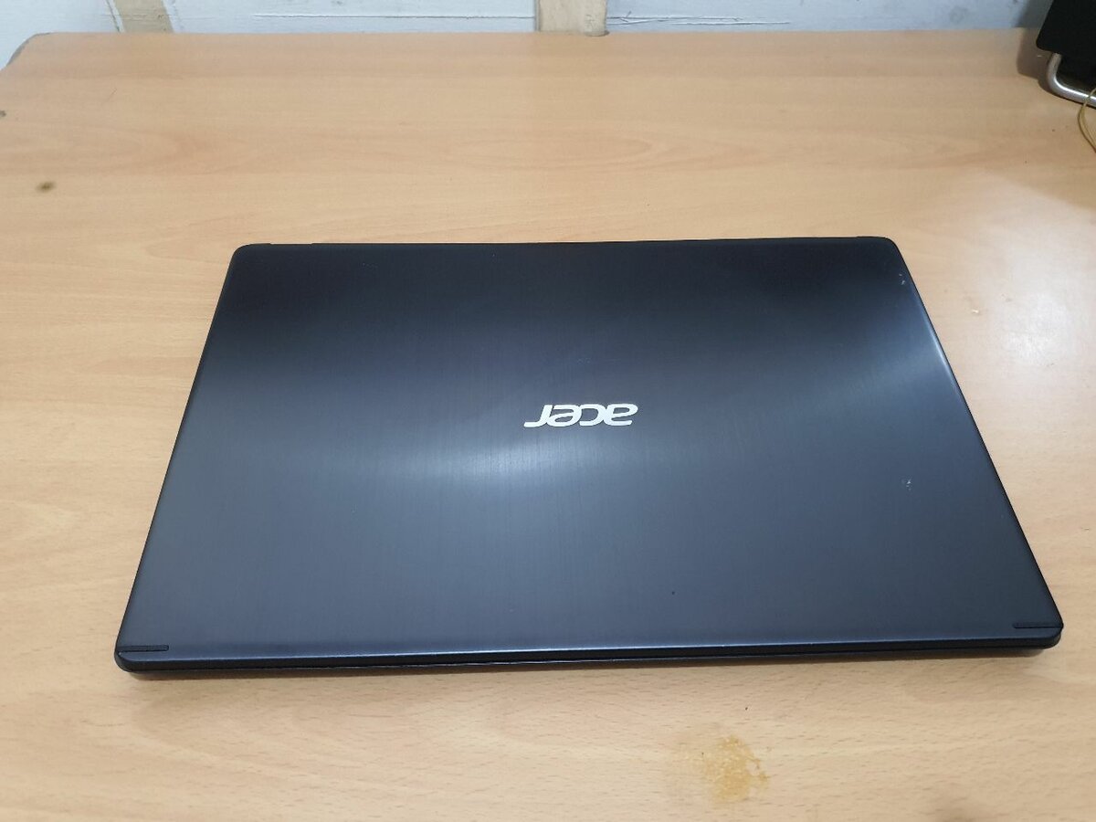 Gaming and GRAPHIC.. Acer RYZEN 5