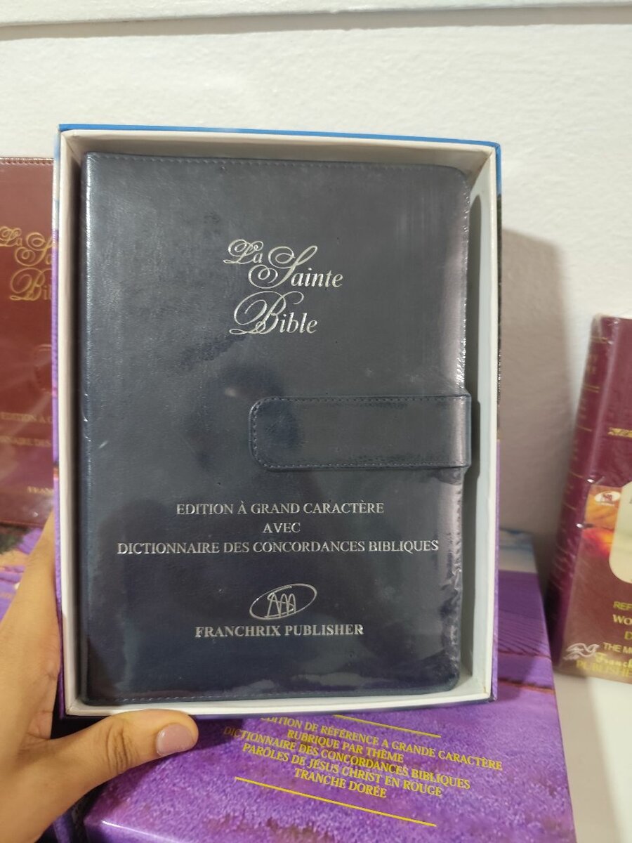 La Sainte Bible Grand Caractère