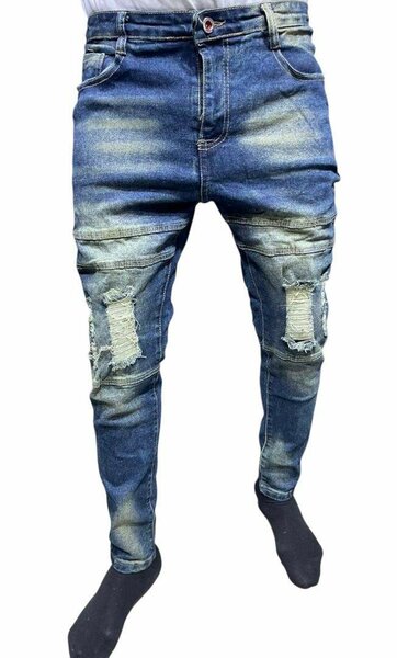 Jeans déchirés tendance homme