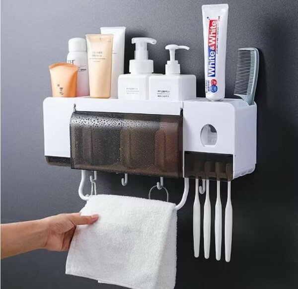 Toothbrush holder with cups