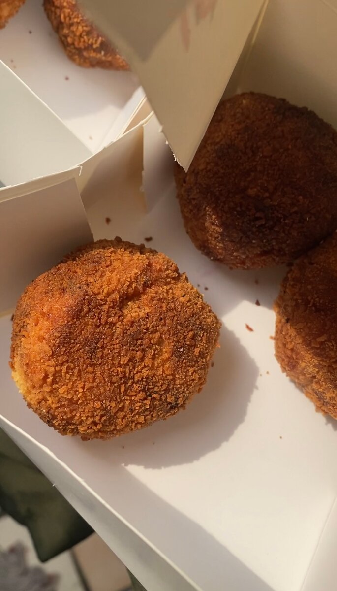 B*mbes (boules dorées) garnies