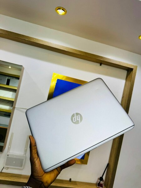 HP elitebook i5 8th Gen
