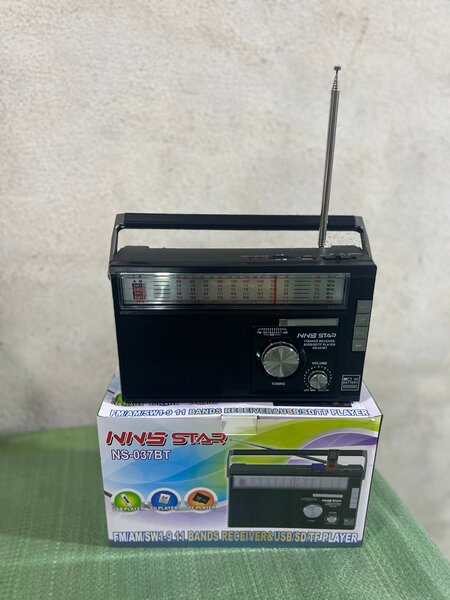 Radio portable NNS Star 9 Bandes