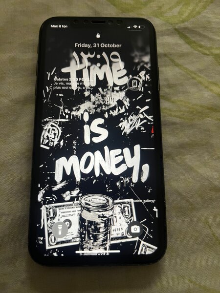 iPhone XR Black 64GB