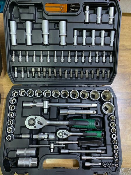 82,94 PCS фирма SR-V