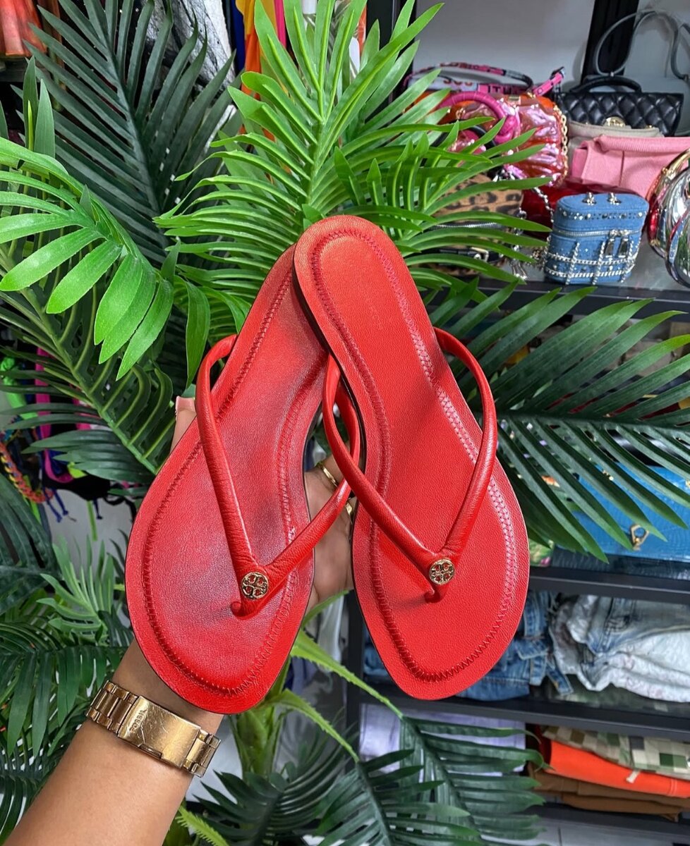 Tory Leather flip flops