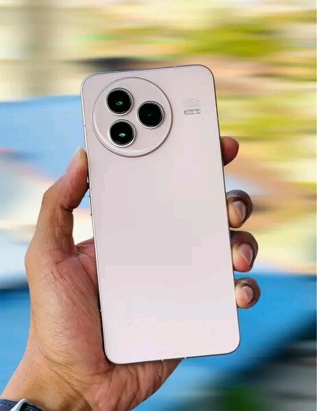 Smartphone triple caméra