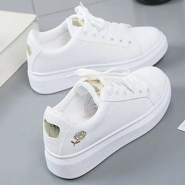 Ladies fashion sneakers