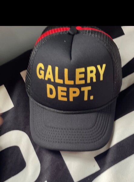 Caps for gents and ladies