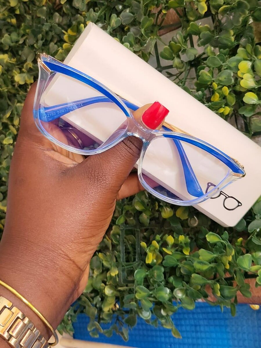 Lunettes tendance en couleurs