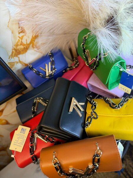 Sacs à main élégants chaîne