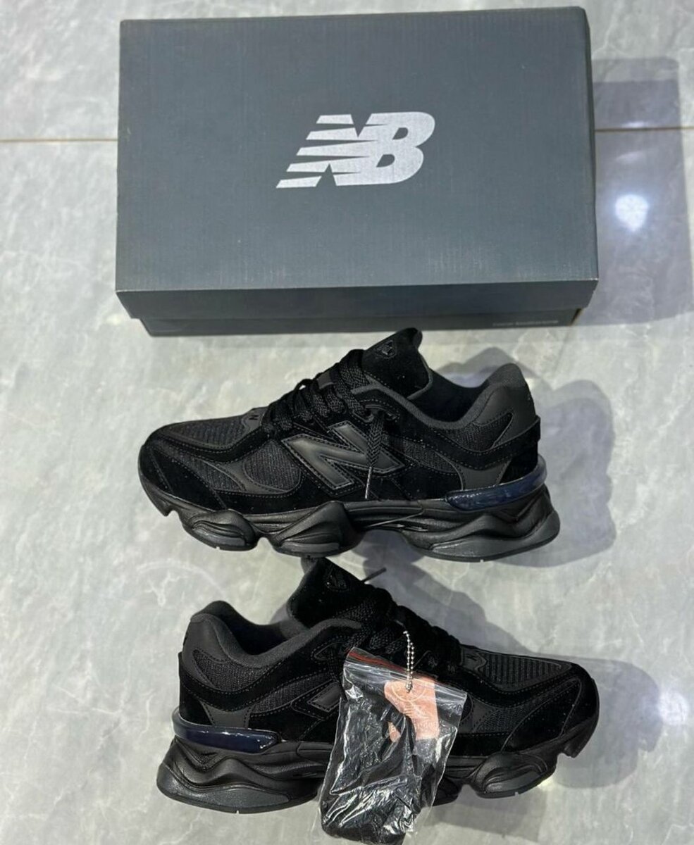 NEW BALANCE 9060