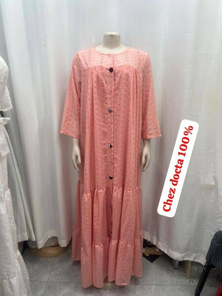 Robe Longue Broderie Rose
