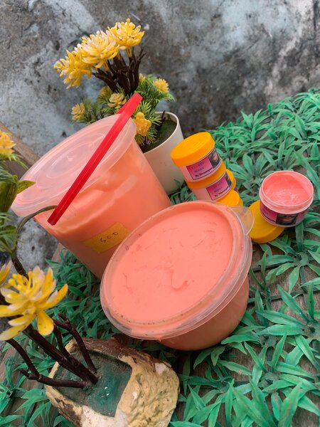 Crème de lèvre rose