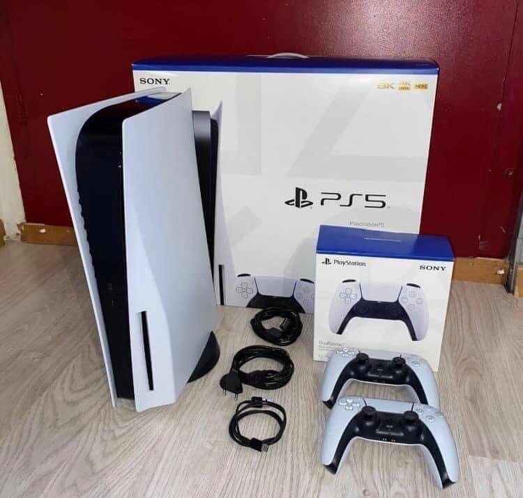 PLAYSTATION 5