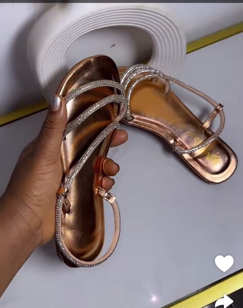 Ladies sandals