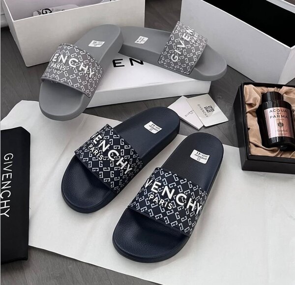 Sandales de luxe Givenchy