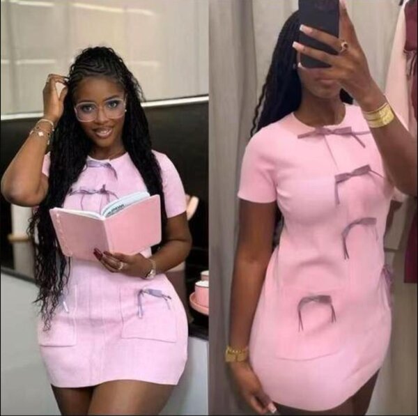 Petite robe à noeuds