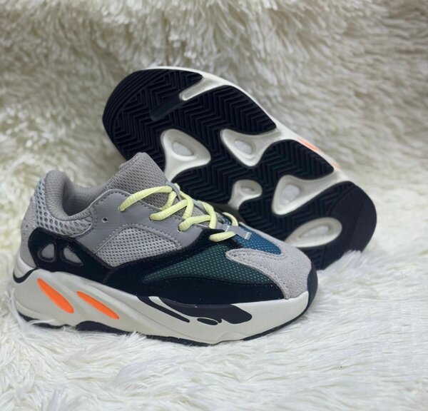 Baskets enfants tendance