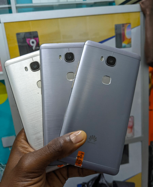 PROMO  HUAWEI HONOR 5X CASI NEUF