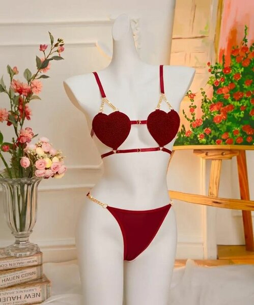 Lingerie sexy rouge coeur