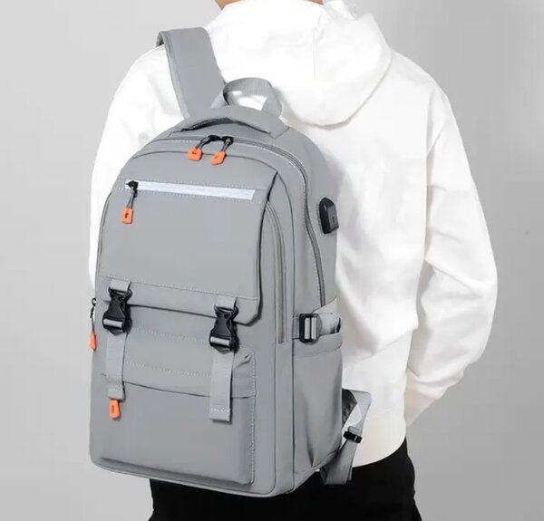 Sac à dos résistant polyvalent