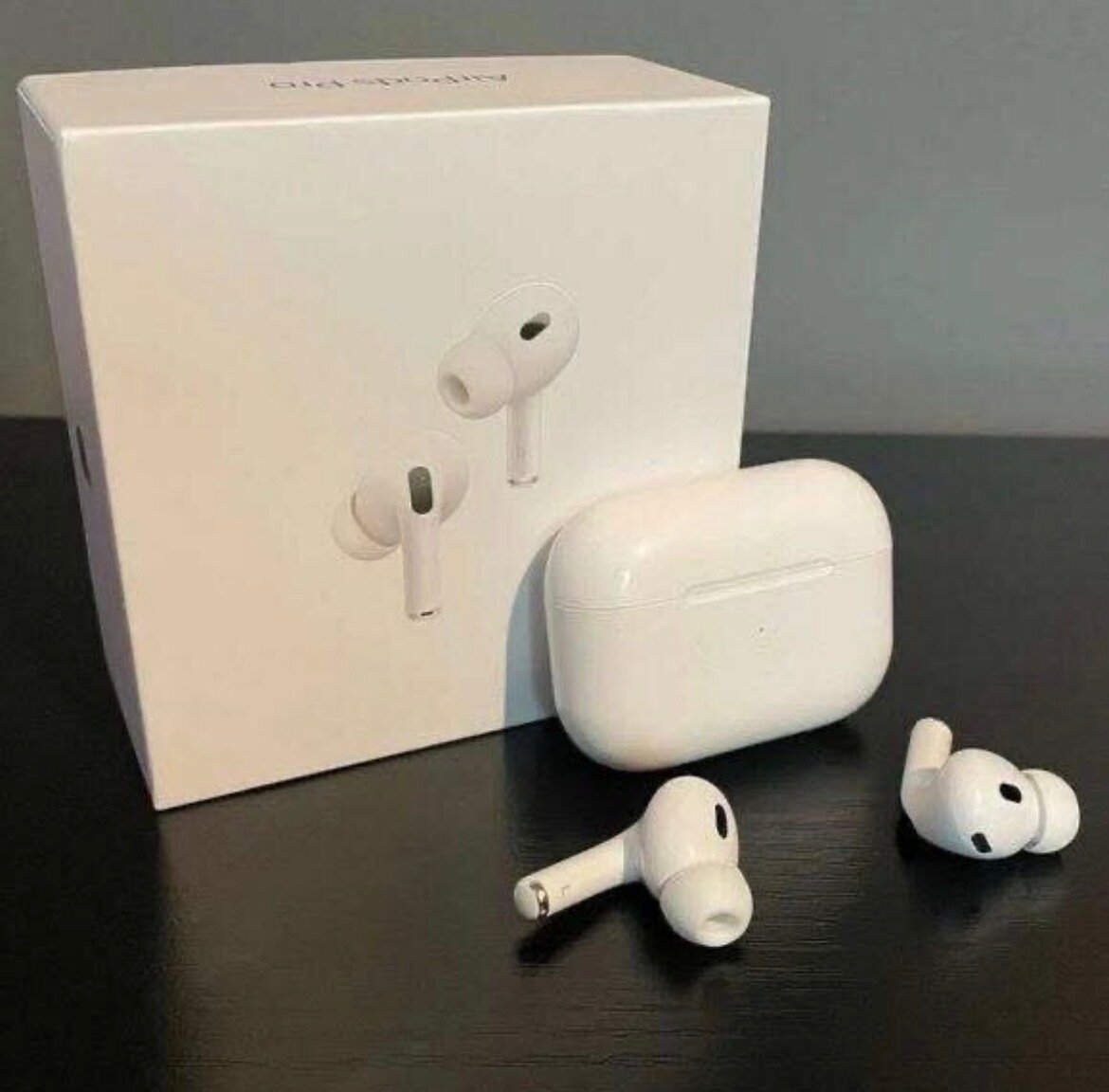 Wireless Earbuds with Charging Case