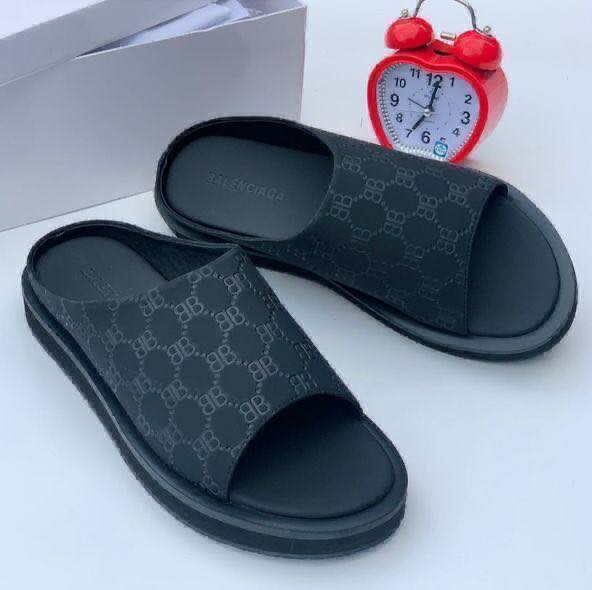 Balenciaga slippers