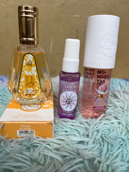 Lot de parfums variés