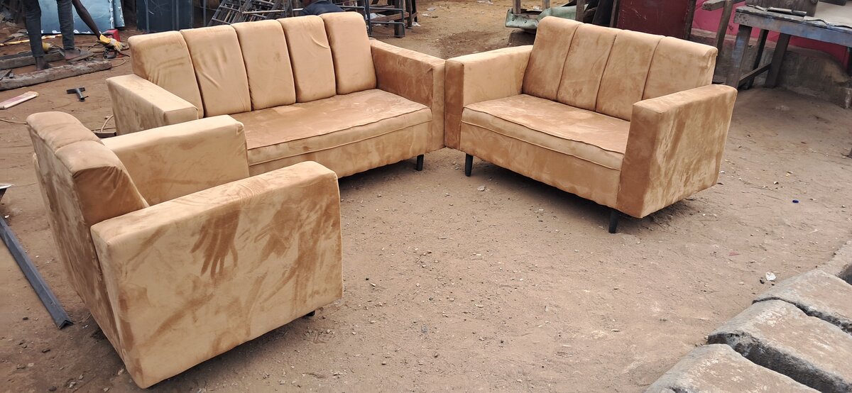 Salon en velours beige