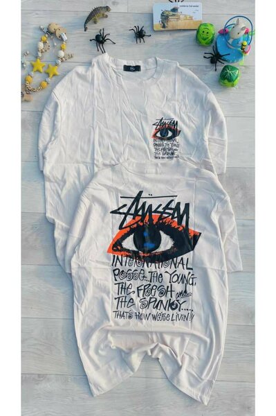 T-shirt graphique tendance