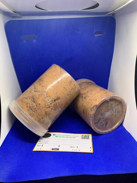 Savon teint claire, marron, métisse, un savon traitant