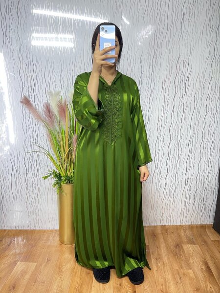 Robe Longue Marocaine Élégante