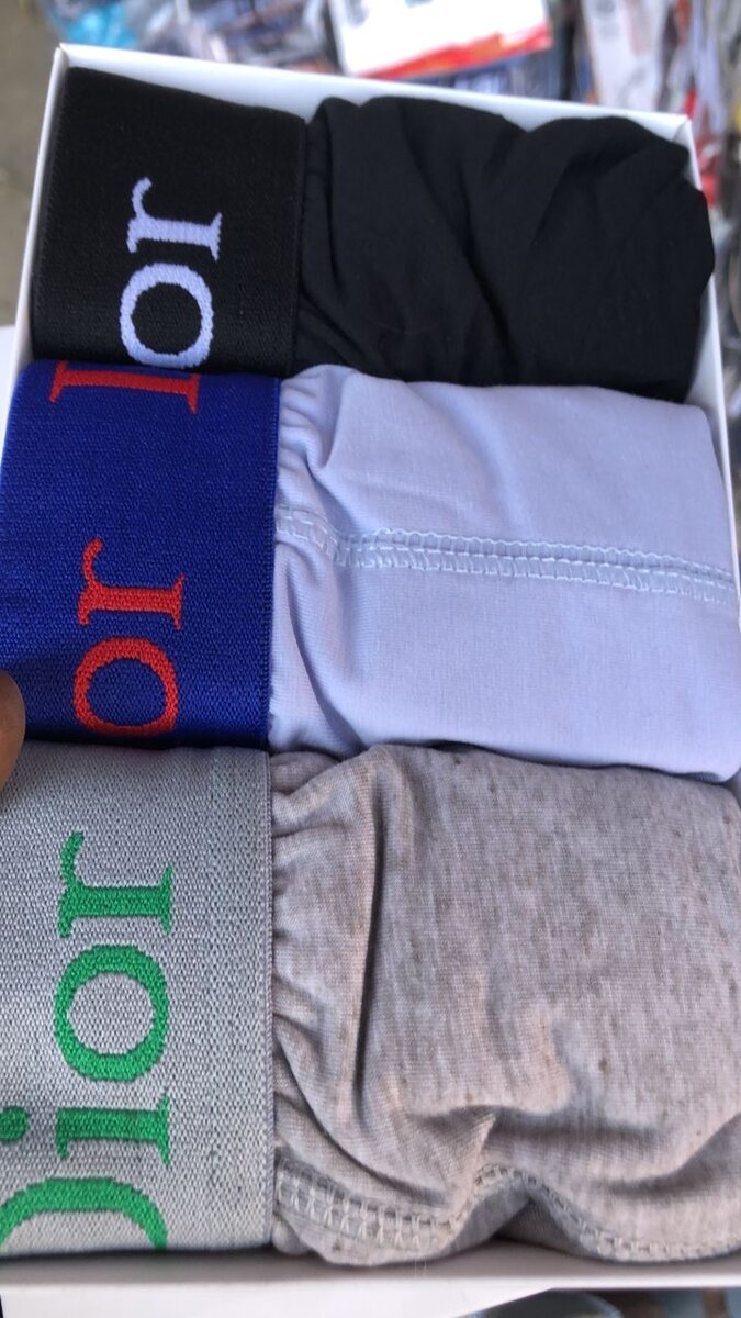 Pyjama en satin imprimé cœurs