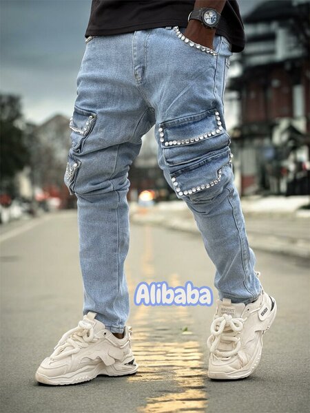 Jean cargo avec strass