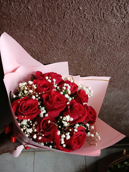 Bouquet de roses rouges élégantes