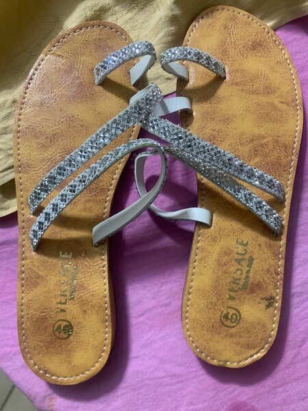 Sandales en cuir strass féminin