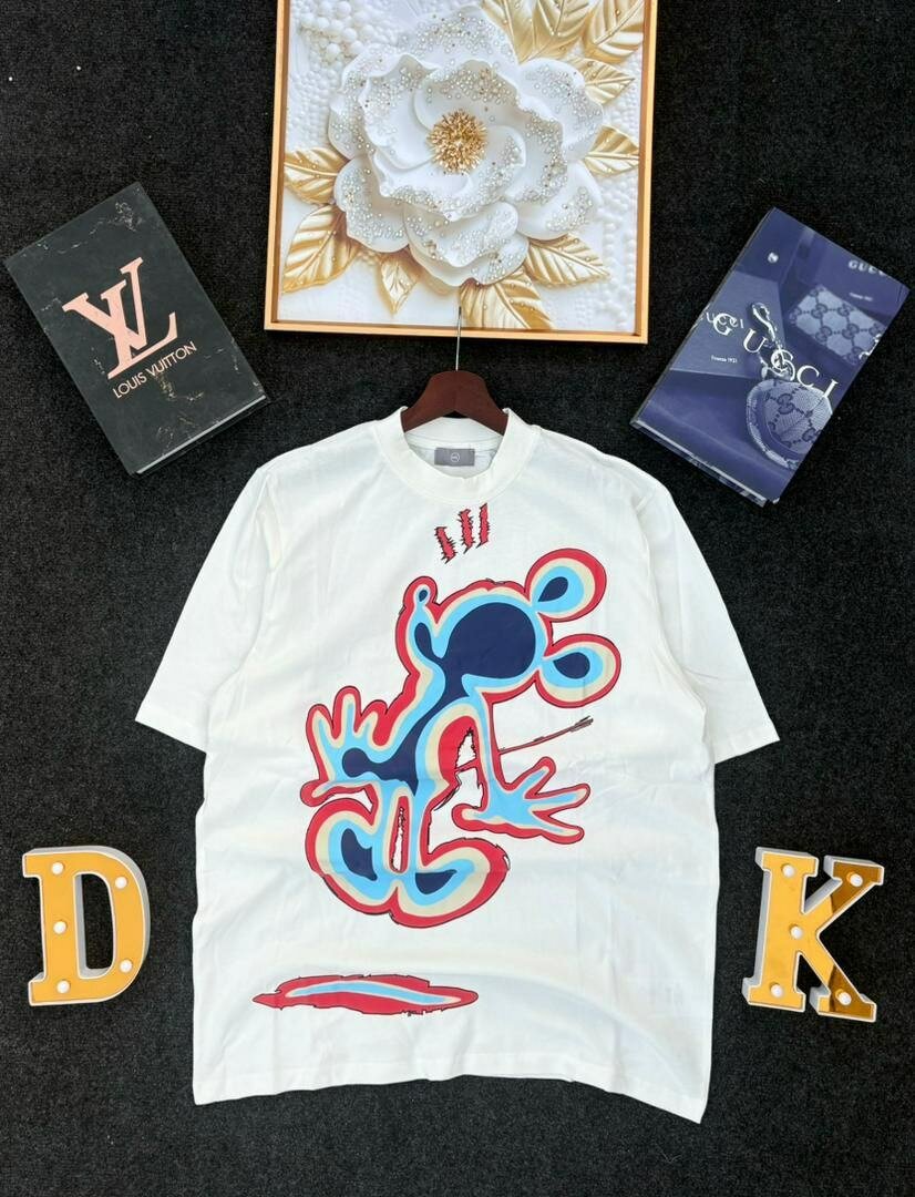 T-shirt graphique tendance