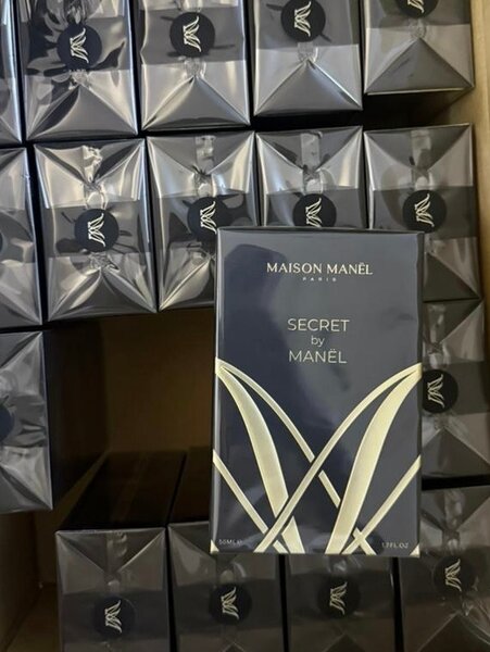 Parfum "Secret by Manel"