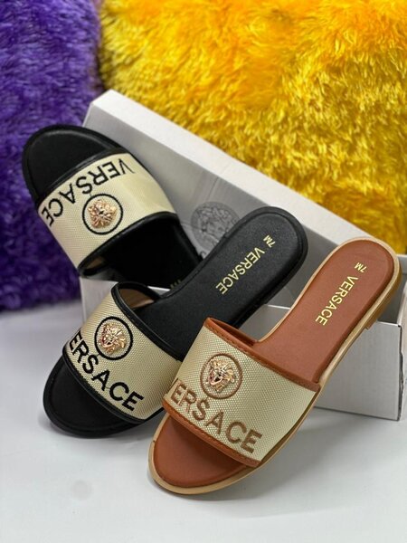 AFFORDABLE HEELS AND BAGS