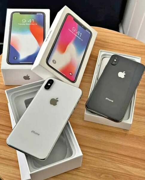 iPhone X 64 Go - Reconditionné